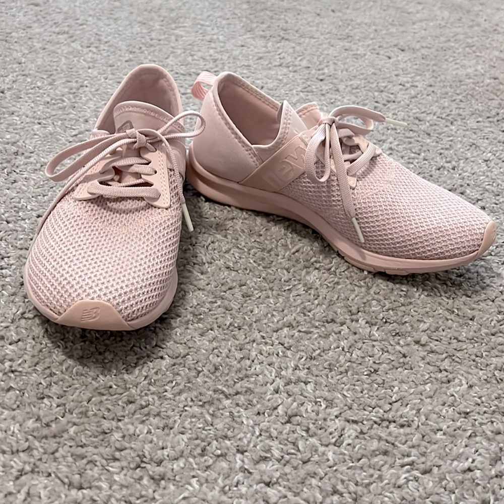 Woman’s New Balance Sneakers